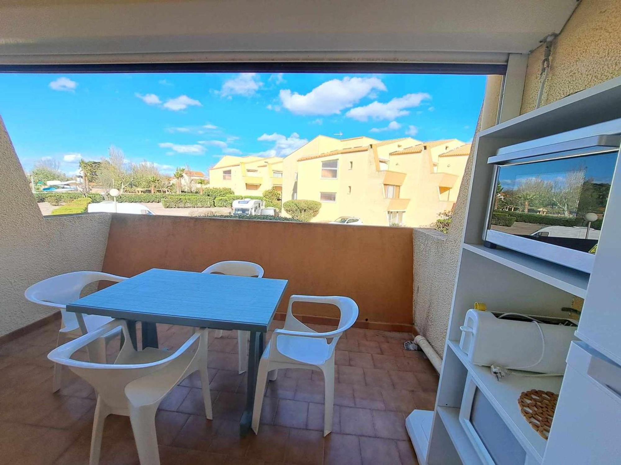 Studio Cosy 4 Pers Avec Terrasse, Parking Securise, Proche Commerces A Marseillan - Fr-1-326-591 Екстериор снимка